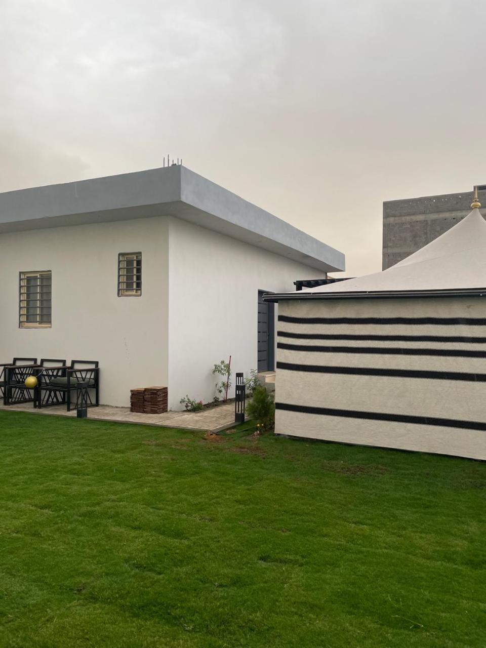Aparthotel Garden Land Khamis Mushait Exterior foto